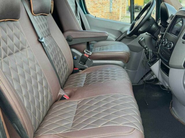 Зеленый Мерседес Sprinter, объемом двигателя 2.2 л и пробегом 380 тыс. км за 20500 $, фото 17 на Automoto.ua