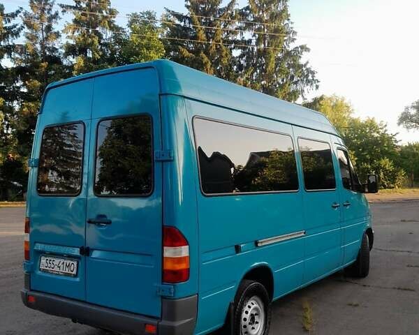 Зеленый Мерседес Sprinter, объемом двигателя 0 л и пробегом 680 тыс. км за 7000 $, фото 2 на Automoto.ua