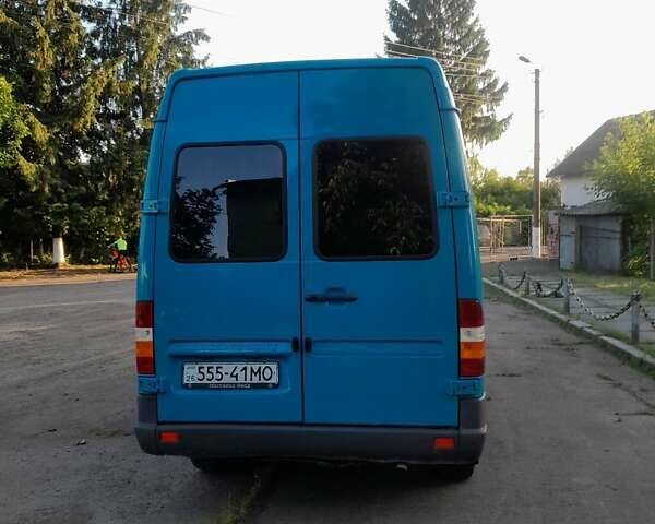 Зеленый Мерседес Sprinter, объемом двигателя 0 л и пробегом 680 тыс. км за 7000 $, фото 5 на Automoto.ua