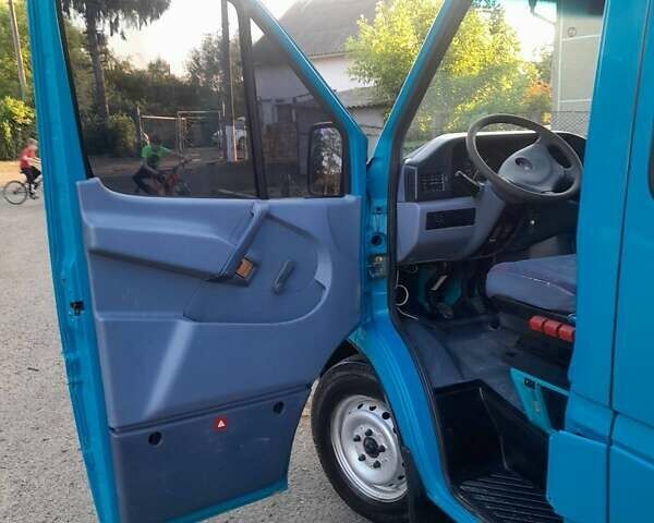 Зеленый Мерседес Sprinter, объемом двигателя 0 л и пробегом 680 тыс. км за 7000 $, фото 9 на Automoto.ua