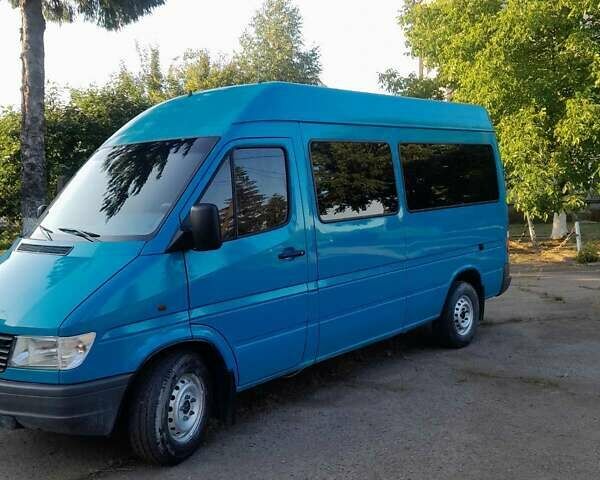 Зеленый Мерседес Sprinter, объемом двигателя 0 л и пробегом 680 тыс. км за 7000 $, фото 7 на Automoto.ua