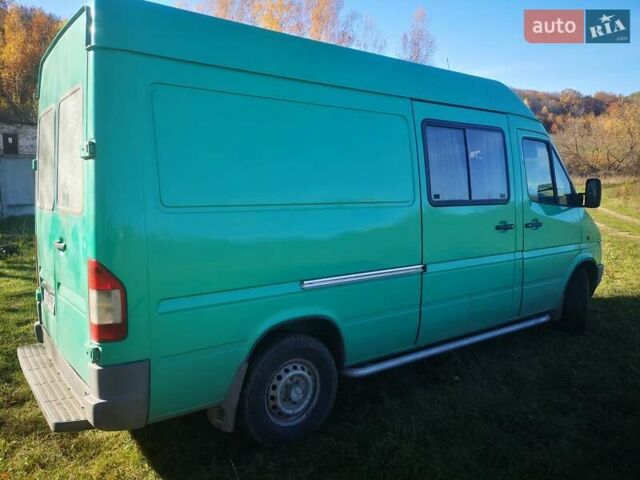 Зеленый Мерседес Sprinter, объемом двигателя 2.9 л и пробегом 750 тыс. км за 7500 $, фото 3 на Automoto.ua