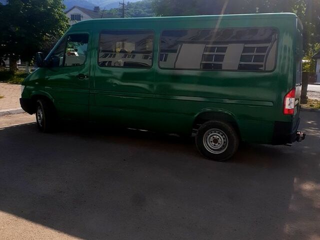 Зелений Мерседес Sprinter, об'ємом двигуна 2.9 л та пробігом 600 тис. км за 6200 $, фото 5 на Automoto.ua