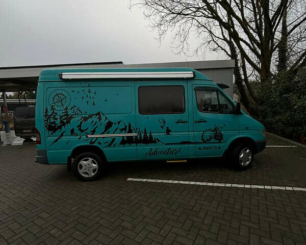 Зелений Мерседес Sprinter, об'ємом двигуна 2.9 л та пробігом 248 тис. км за 9500 $, фото 2 на Automoto.ua