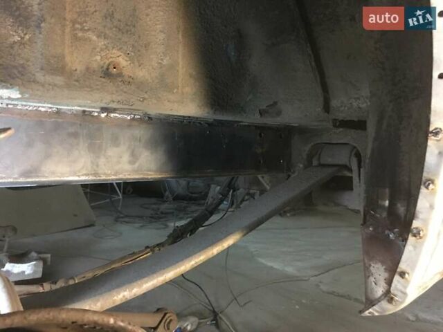 Зеленый Мерседес Sprinter, объемом двигателя 2.9 л и пробегом 300 тыс. км за 7500 $, фото 13 на Automoto.ua