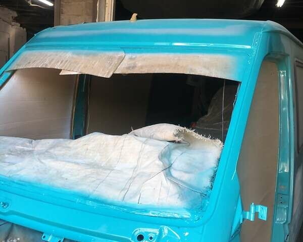 Зеленый Мерседес Sprinter, объемом двигателя 2.9 л и пробегом 300 тыс. км за 7500 $, фото 9 на Automoto.ua