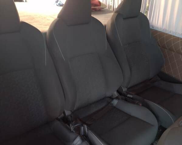 Зелений Мерседес Sprinter, об'ємом двигуна 2.1 л та пробігом 324 тис. км за 12200 $, фото 9 на Automoto.ua