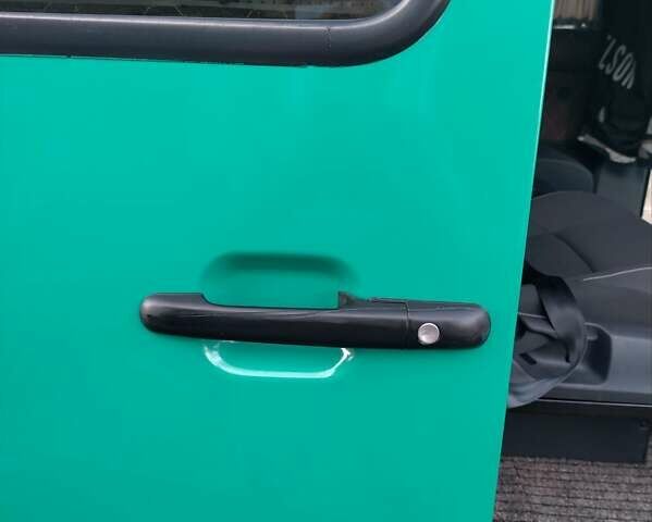 Зелений Мерседес Sprinter, об'ємом двигуна 2.1 л та пробігом 324 тис. км за 12200 $, фото 21 на Automoto.ua