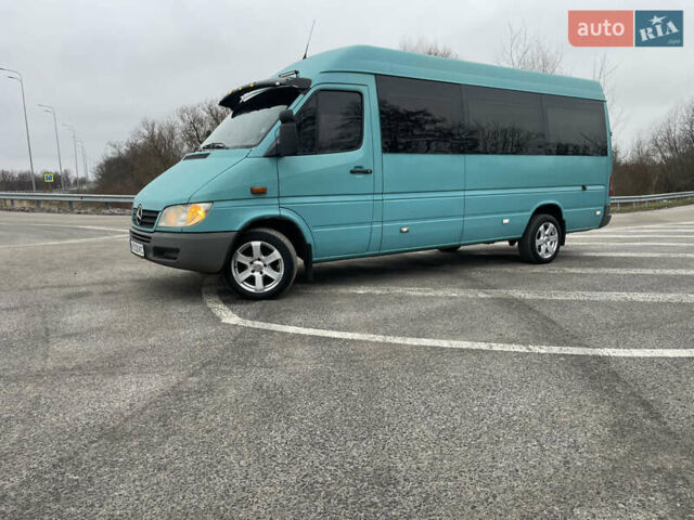 Зеленый Мерседес Sprinter, объемом двигателя 2.1 л и пробегом 470 тыс. км за 10500 $, фото 19 на Automoto.ua