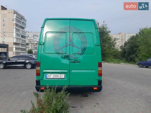 Зеленый Мерседес Sprinter, объемом двигателя 2.15 л и пробегом 765 тыс. км за 7000 $, фото 11 на Automoto.ua