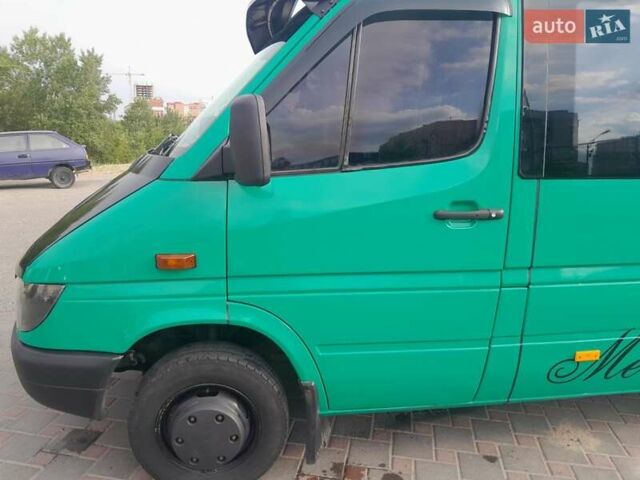 Зеленый Мерседес Sprinter, объемом двигателя 2.15 л и пробегом 765 тыс. км за 7000 $, фото 10 на Automoto.ua