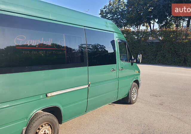 Зелений Мерседес Sprinter, об'ємом двигуна 2.2 л та пробігом 580 тис. км за 8500 $, фото 4 на Automoto.ua