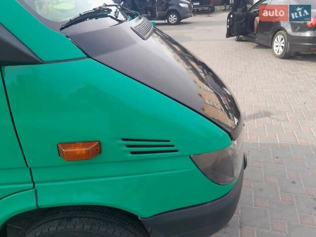Зеленый Мерседес Sprinter, объемом двигателя 2.15 л и пробегом 765 тыс. км за 7000 $, фото 22 на Automoto.ua