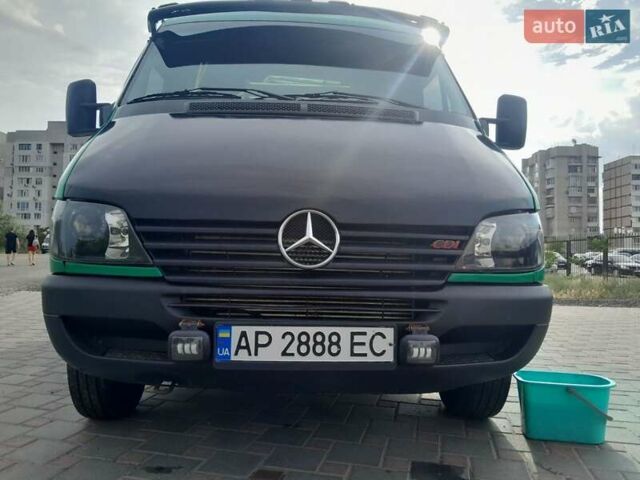 Зеленый Мерседес Sprinter, объемом двигателя 2.15 л и пробегом 765 тыс. км за 7000 $, фото 16 на Automoto.ua