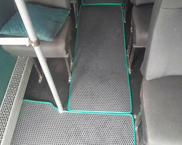 Зеленый Мерседес Sprinter, объемом двигателя 2.15 л и пробегом 765 тыс. км за 7000 $, фото 27 на Automoto.ua