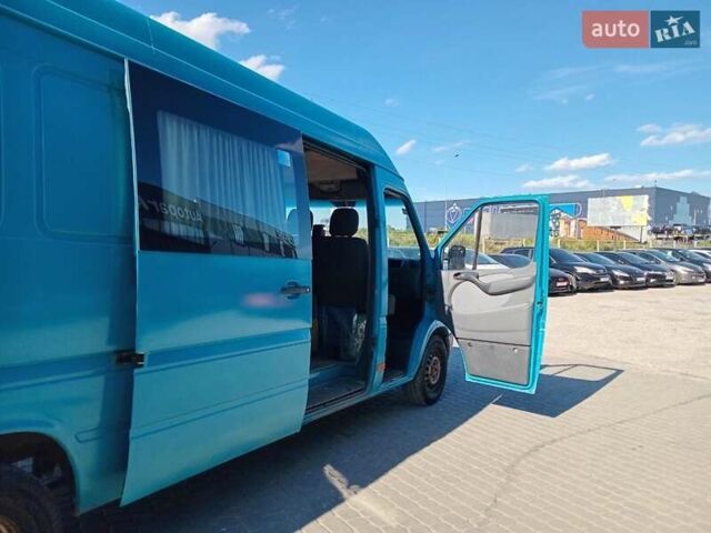 Зеленый Мерседес Sprinter, объемом двигателя 2.2 л и пробегом 730 тыс. км за 11090 $, фото 18 на Automoto.ua
