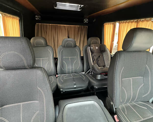 Зеленый Мерседес Sprinter, объемом двигателя 2.7 л и пробегом 600 тыс. км за 10200 $, фото 10 на Automoto.ua