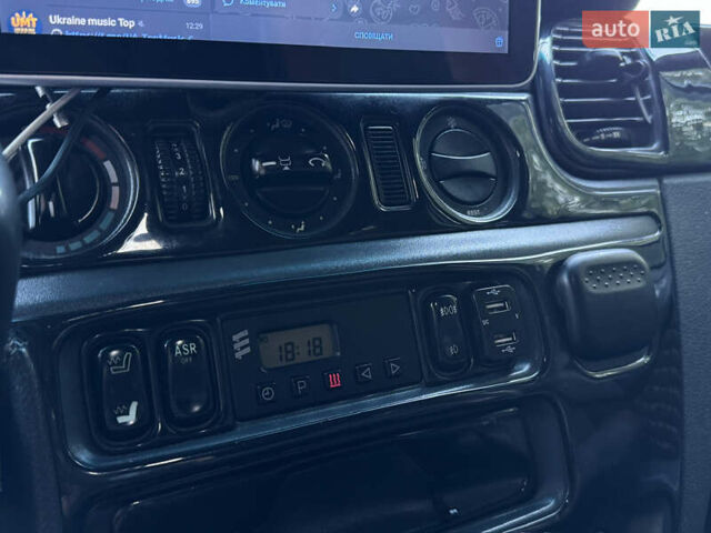 Зелений Мерседес Sprinter, об'ємом двигуна 2.7 л та пробігом 370 тис. км за 10800 $, фото 14 на Automoto.ua