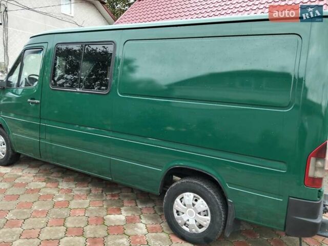 Зеленый Мерседес Sprinter, объемом двигателя 2.1 л и пробегом 750 тыс. км за 9700 $, фото 5 на Automoto.ua