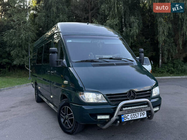 Зелений Мерседес Sprinter, об'ємом двигуна 2.7 л та пробігом 370 тис. км за 10800 $, фото 7 на Automoto.ua