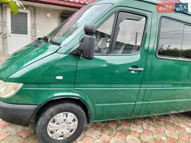 Зеленый Мерседес Sprinter, объемом двигателя 2.1 л и пробегом 750 тыс. км за 9700 $, фото 6 на Automoto.ua