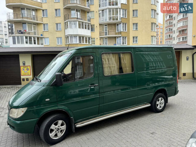 Зеленый Мерседес Sprinter, объемом двигателя 2.7 л и пробегом 600 тыс. км за 10200 $, фото 4 на Automoto.ua