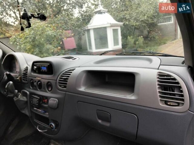 Зеленый Мерседес Sprinter, объемом двигателя 2.1 л и пробегом 750 тыс. км за 9700 $, фото 11 на Automoto.ua