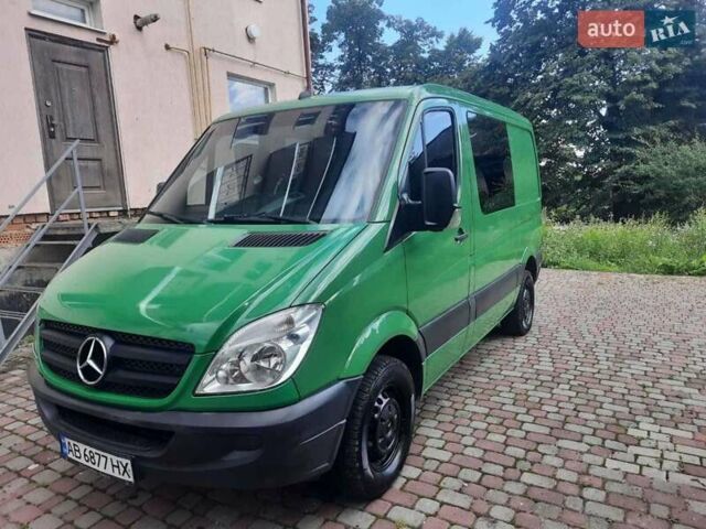 Зеленый Мерседес Sprinter, объемом двигателя 2.15 л и пробегом 418 тыс. км за 10000 $, фото 11 на Automoto.ua