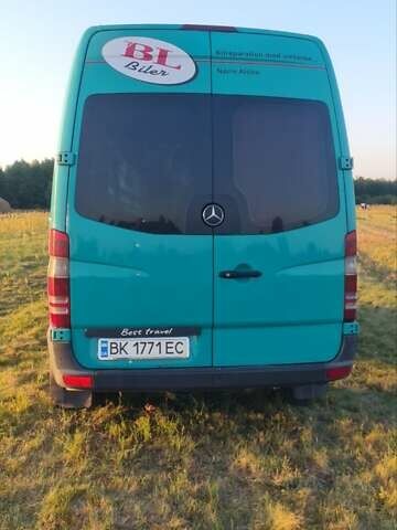 Зелений Мерседес Sprinter, об'ємом двигуна 2.1 л та пробігом 680 тис. км за 14000 $, фото 7 на Automoto.ua