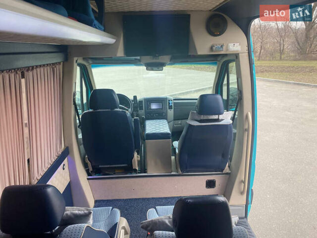 Зеленый Мерседес Sprinter, объемом двигателя 3 л и пробегом 845 тыс. км за 23900 $, фото 13 на Automoto.ua