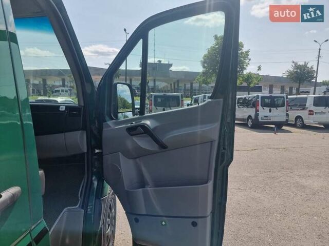 Зелений Мерседес Sprinter, об'ємом двигуна 3 л та пробігом 670 тис. км за 16599 $, фото 79 на Automoto.ua