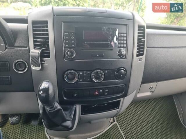 Зелений Мерседес Sprinter, об'ємом двигуна 3 л та пробігом 670 тис. км за 16599 $, фото 59 на Automoto.ua