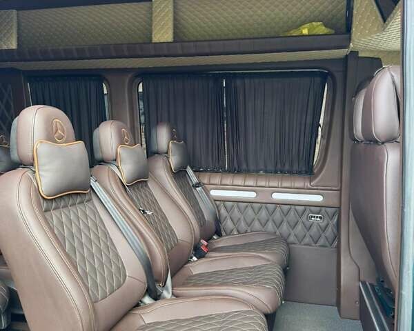 Зеленый Мерседес Sprinter, объемом двигателя 2.2 л и пробегом 400 тыс. км за 20500 $, фото 29 на Automoto.ua