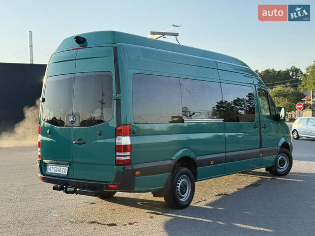 Зеленый Мерседес Sprinter, объемом двигателя 2.99 л и пробегом 777 тыс. км за 28978 $, фото 7 на Automoto.ua