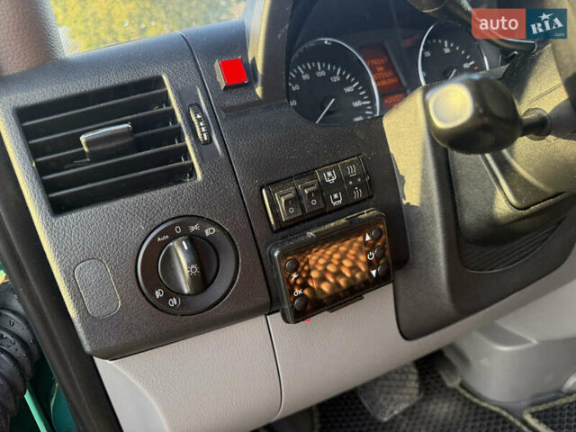 Зеленый Мерседес Sprinter, объемом двигателя 2.99 л и пробегом 777 тыс. км за 28978 $, фото 17 на Automoto.ua