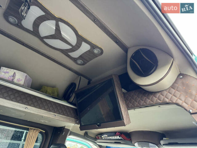Зеленый Мерседес Sprinter, объемом двигателя 2.99 л и пробегом 777 тыс. км за 28978 $, фото 41 на Automoto.ua