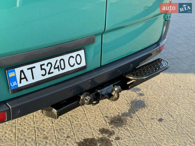Зеленый Мерседес Sprinter, объемом двигателя 2.99 л и пробегом 777 тыс. км за 28978 $, фото 8 на Automoto.ua