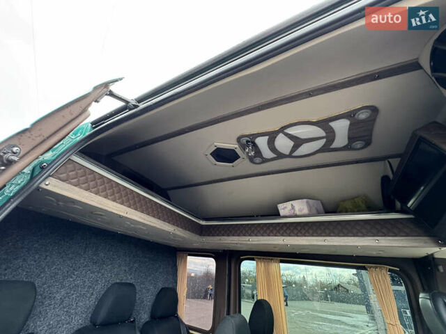 Зеленый Мерседес Sprinter, объемом двигателя 2.99 л и пробегом 777 тыс. км за 28978 $, фото 42 на Automoto.ua