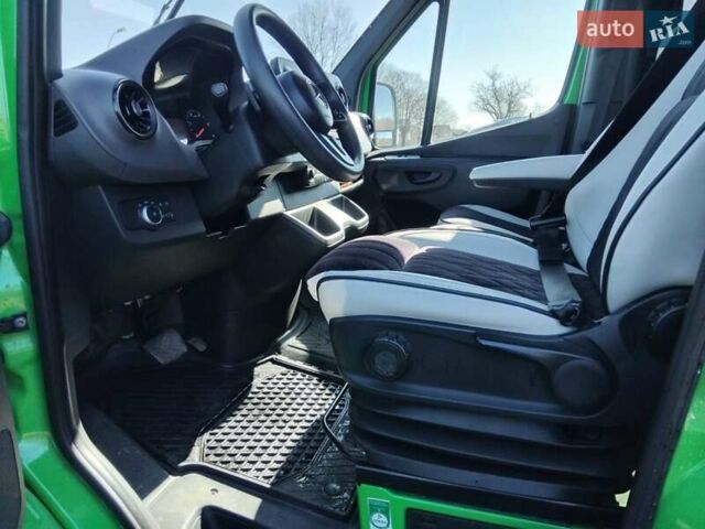 Зеленый Мерседес Sprinter, объемом двигателя 2.14 л и пробегом 185 тыс. км за 31500 $, фото 7 на Automoto.ua