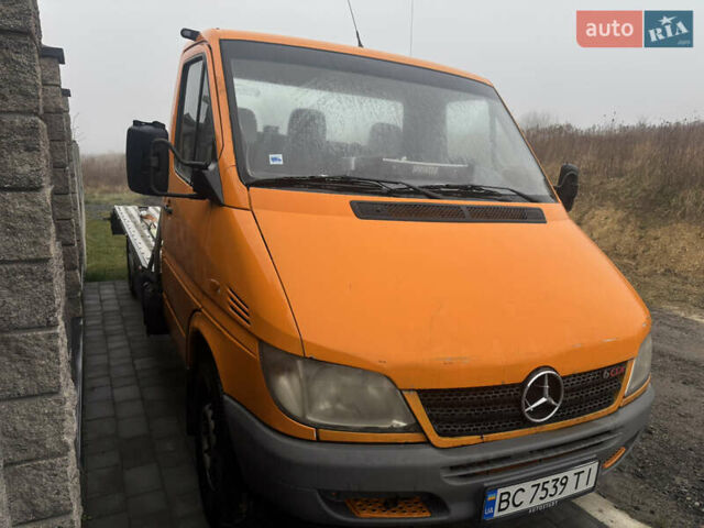 Помаранчевий Мерседес Sprinter, об'ємом двигуна 2.7 л та пробігом 500 тис. км за 9999 $, фото 2 на Automoto.ua