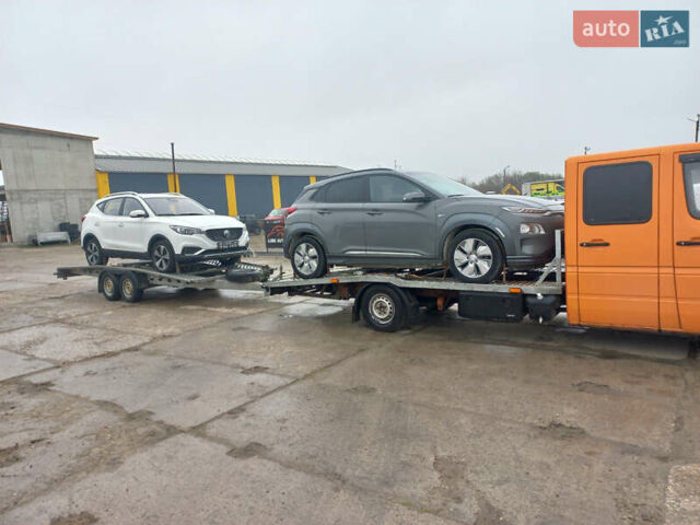 Помаранчевий Мерседес Sprinter, об'ємом двигуна 2.7 л та пробігом 500 тис. км за 9999 $, фото 3 на Automoto.ua