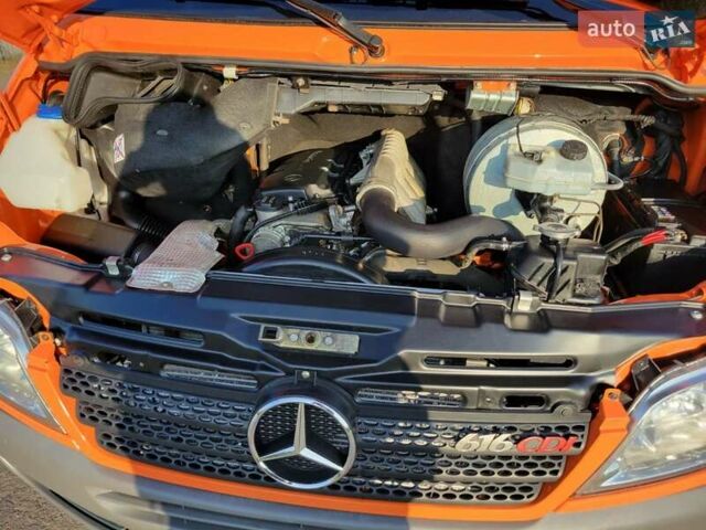 Помаранчевий Мерседес Sprinter, об'ємом двигуна 2.7 л та пробігом 293 тис. км за 25400 $, фото 37 на Automoto.ua