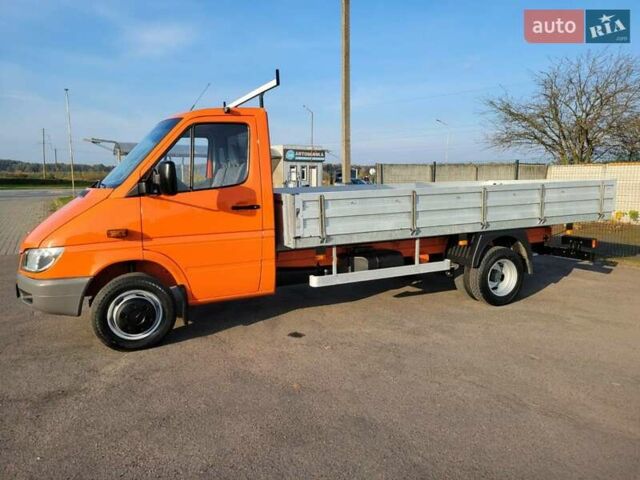 Помаранчевий Мерседес Sprinter, об'ємом двигуна 2.7 л та пробігом 293 тис. км за 25400 $, фото 5 на Automoto.ua