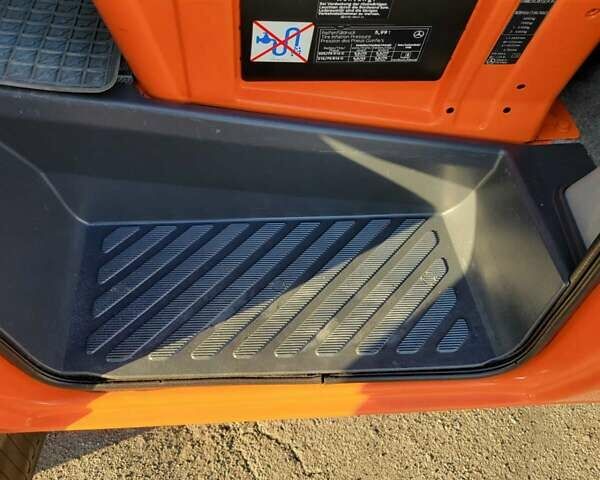 Помаранчевий Мерседес Sprinter, об'ємом двигуна 2.7 л та пробігом 293 тис. км за 25400 $, фото 34 на Automoto.ua