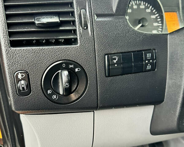 Помаранчевий Мерседес Sprinter, об'ємом двигуна 0 л та пробігом 147 тис. км за 26900 $, фото 19 на Automoto.ua