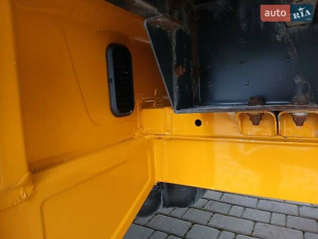 Помаранчевий Мерседес Sprinter, об'ємом двигуна 2.2 л та пробігом 264 тис. км за 18999 $, фото 29 на Automoto.ua