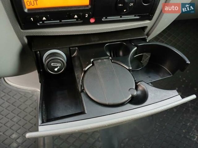 Помаранчевий Мерседес Sprinter, об'ємом двигуна 2.2 л та пробігом 264 тис. км за 18999 $, фото 2 на Automoto.ua