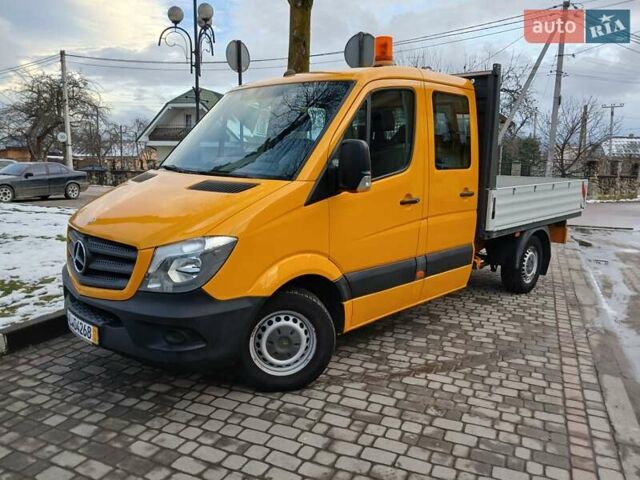 Помаранчевий Мерседес Sprinter, об'ємом двигуна 2.2 л та пробігом 264 тис. км за 18999 $, фото 4 на Automoto.ua