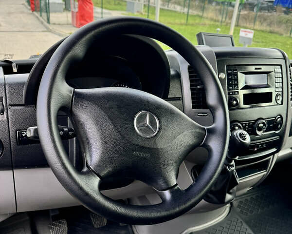Помаранчевий Мерседес Sprinter, об'ємом двигуна 0 л та пробігом 147 тис. км за 26900 $, фото 20 на Automoto.ua