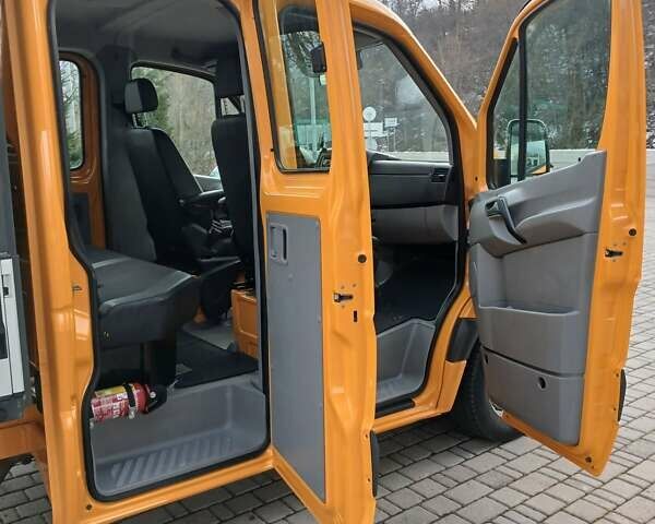 Помаранчевий Мерседес Sprinter, об'ємом двигуна 2.2 л та пробігом 264 тис. км за 18999 $, фото 18 на Automoto.ua
